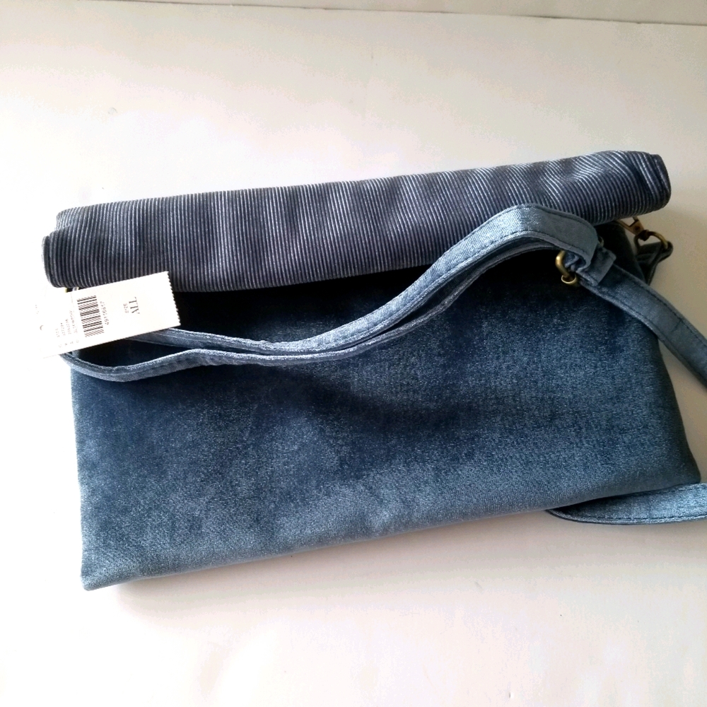 ANTHROPOLOGIE Velvet Clutch with Strap NWT